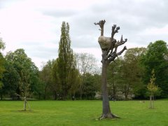 Penone Baum von Giuseppe Penone zur documenta 13 in 2012